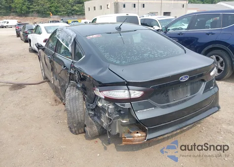 2015 Ford Fusion Se z USA, uszkodzony, nr VIN 1FA6P0H73F5104894